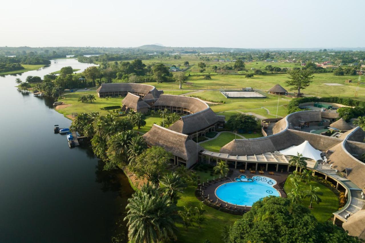 The Royal Senchi Hotel And Resort Akosombo Exterior photo